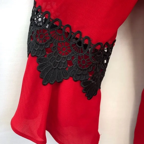 NWT I.N. San Franscisco Red Back Lace Top - Picture 5 of 16